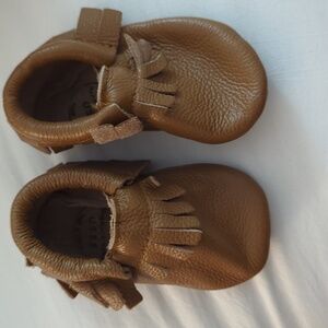 Carmel color moccasins bird rock baby size 5.5